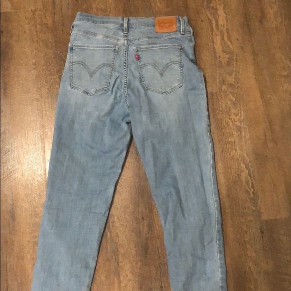 Mid high super skinny Levi jeans - Picture 2 of 2